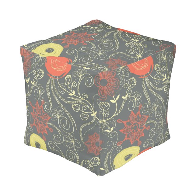 Retro floral pattern pouf (Angled Front)