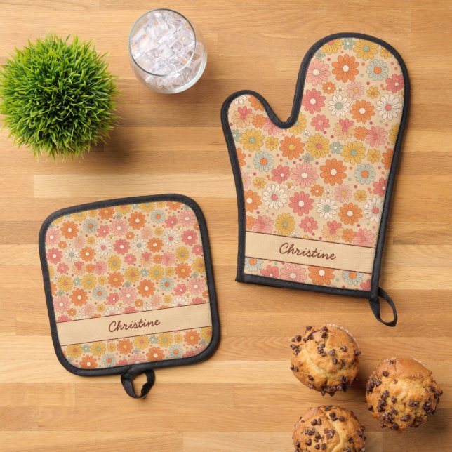 Retro Floral Personalized Monogram Oven Mitt & Pot Holder Set (Top Down)