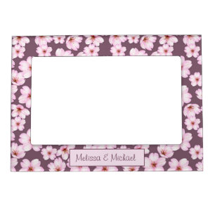 Retro floral purple pattern. magnetic frame