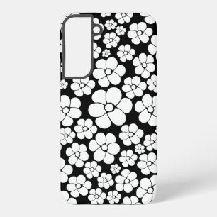 Retro Flower Pattern in White on Black Samsung Galaxy S22+ Case