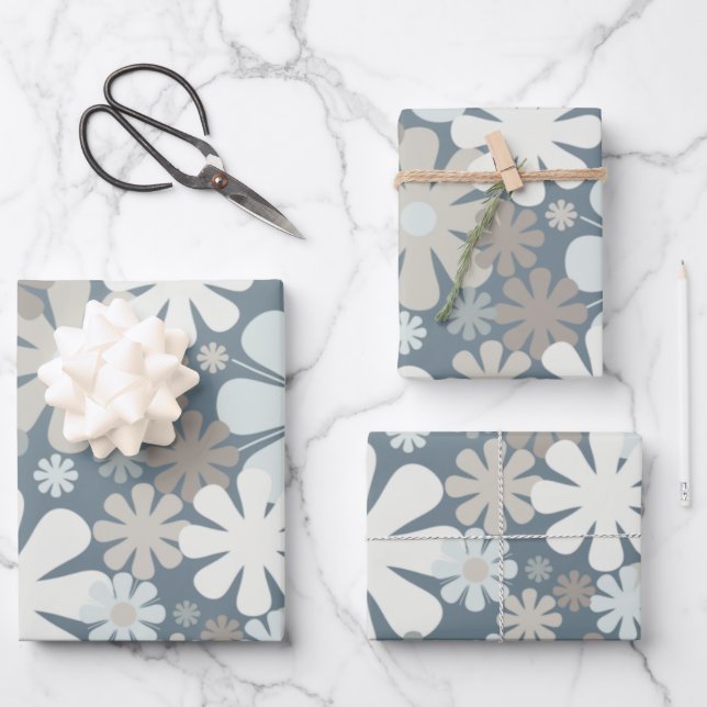 Retro Flowers 60s 70s Aesthetic Floral Pattern Wrapping Paper Sheets (Front)