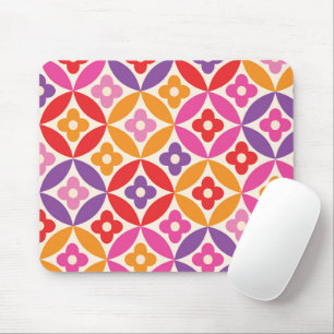 Retro Flowers on Mid Century Circles Pattern Mouse Pad