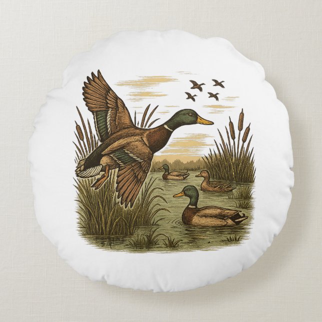 Retro-Flying-Mallard-Duck-Hunting Round Pillow (Front)