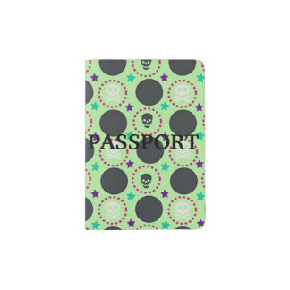 Retro Fun Green Skull Pattern Passport Holder