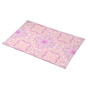 Retro garden florals in pink cloth placemat