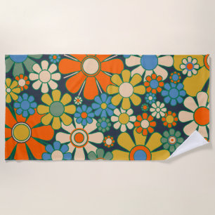 Retro Garden Flowers 60s 70s Floral Pattern Beach Towel