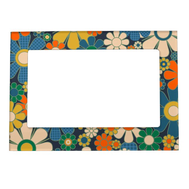 Retro Garden Groovy Floral 60s 70s Pattern Magnetic Frame (Front)