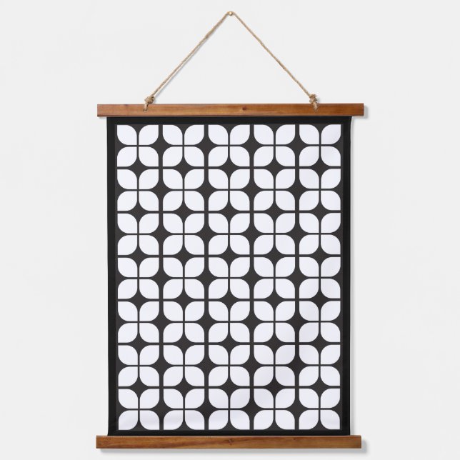 Retro Geometric Leaf Pattern White Hanging Tapestry (Front)