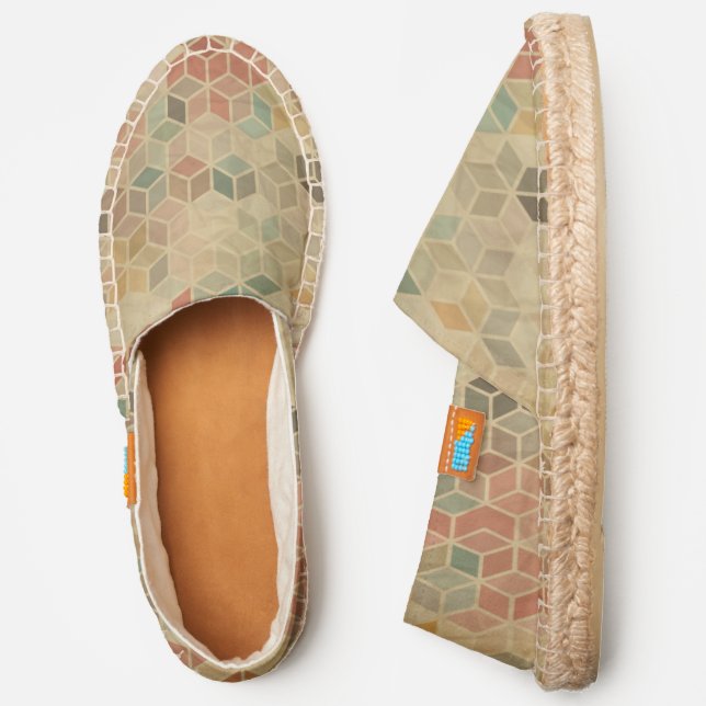 Retro geometric pattern 5 espadrilles (Side)