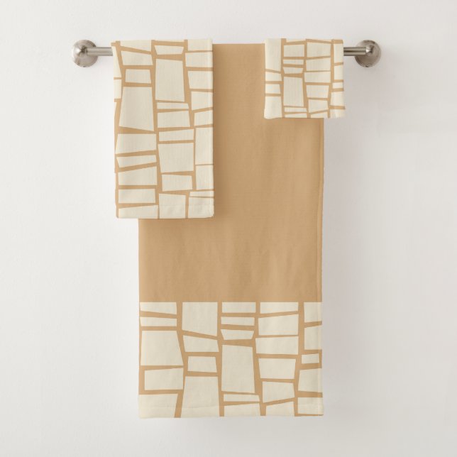 Retro geometric pattern bath towel set (Insitu)