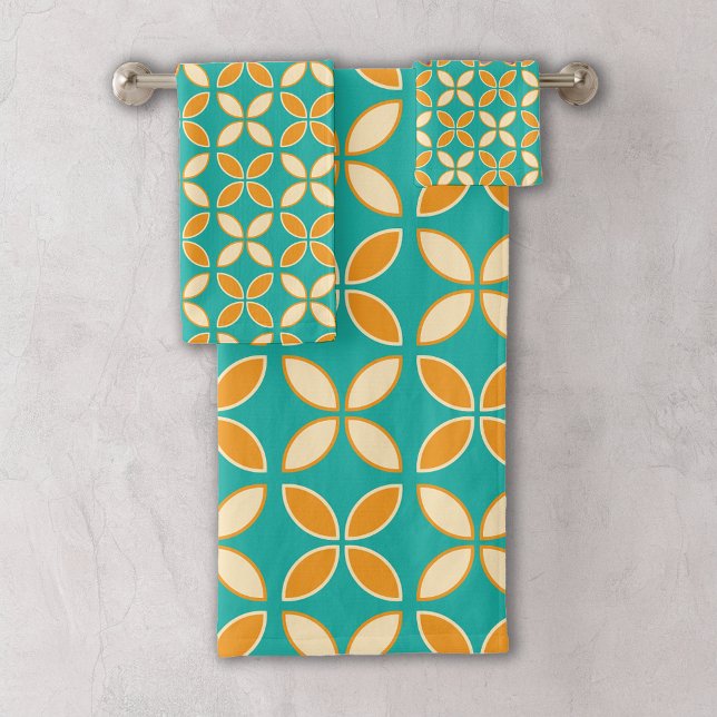 Retro Geometric Pattern Bath Towel Set (Creator Uploaded)