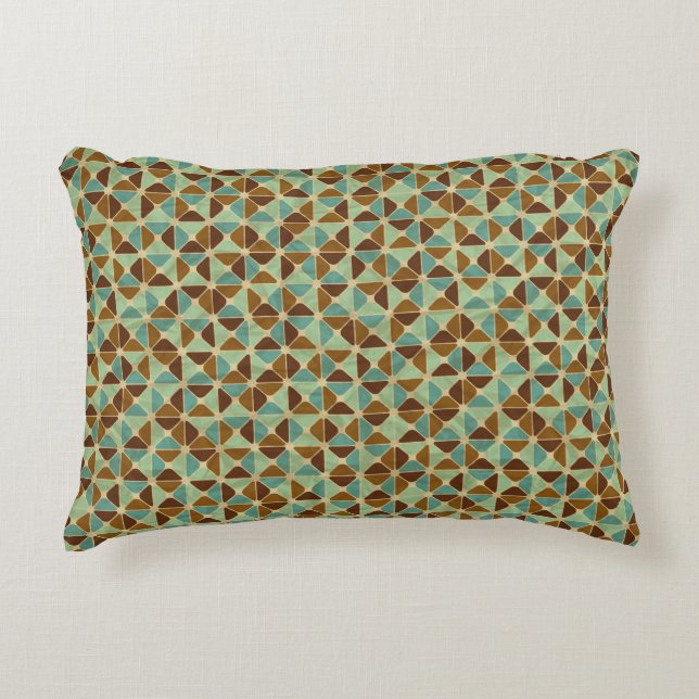 Retro geometric pattern decorative pillow (Front)