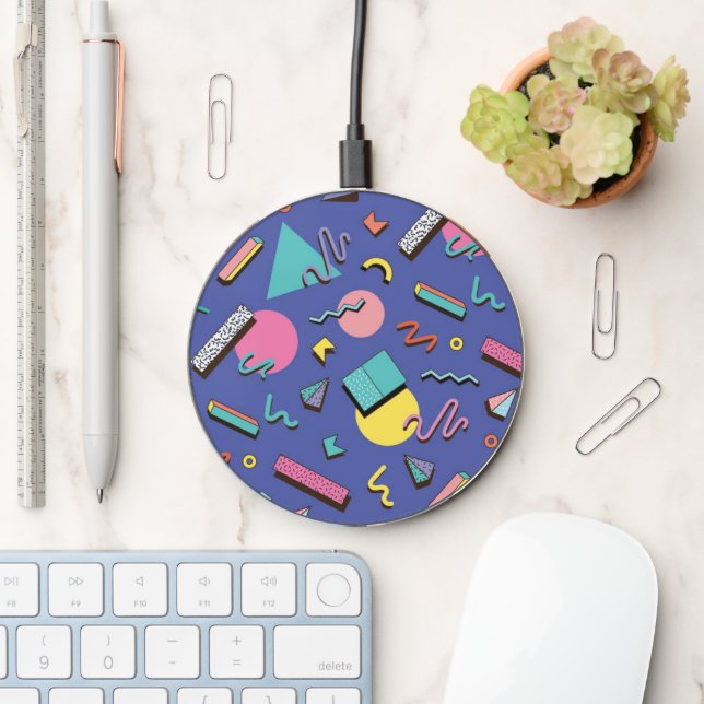 Retro Geometric Pattern Wireless Charger (Desk)