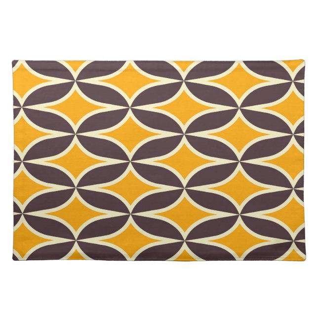 Retro geometric pattern yellow and brown leaf cloth placemat (Front)