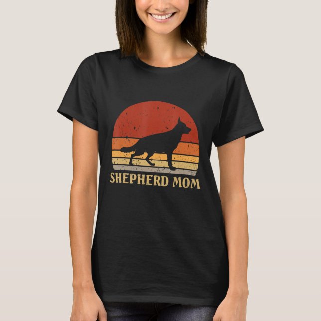 Retro German Shepherd Mom Dog Mother Pet Shepard M T-Shirt (Front)