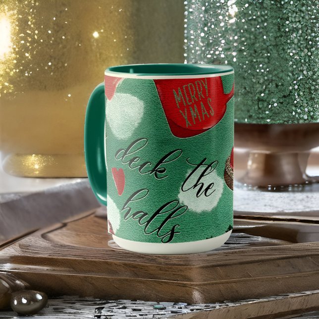 Retro Gnome Christmas Classic Coffee Mug (Creator Uploaded)