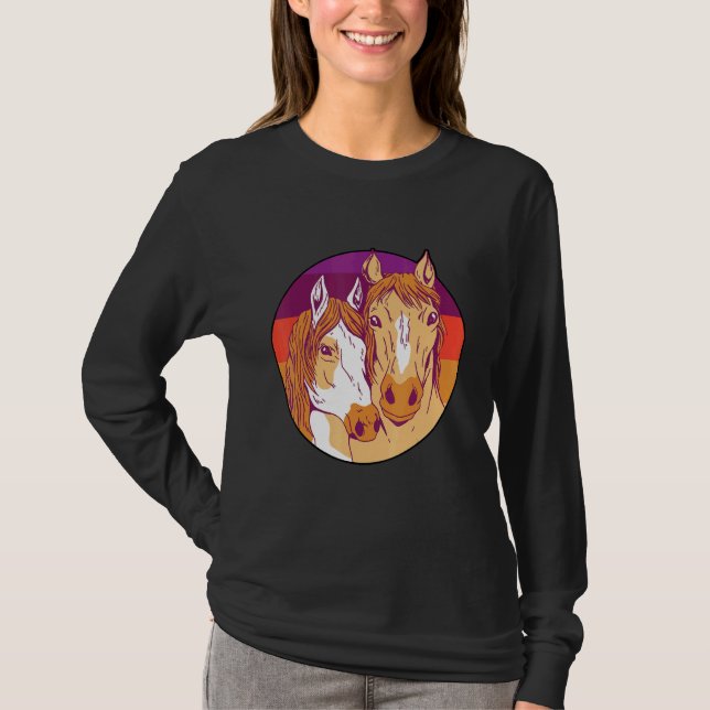 Retro Graphic Horse Lover Equestrian Rider Horses  T-Shirt (Front)