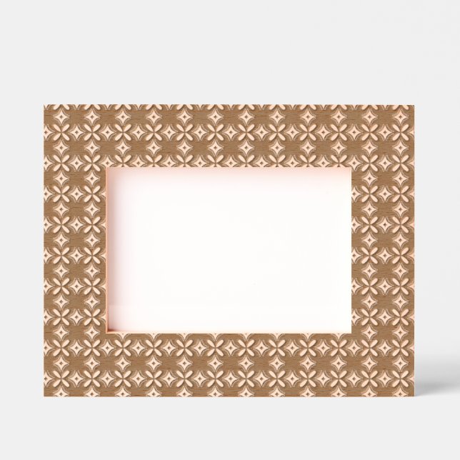 Retro Green Geometric Pattern Engraved Frames (Front)