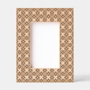 Retro Green Geometric Pattern Engraved Frames