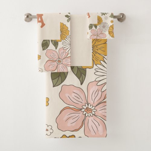 Retro Groovy Floral Pattern Monogram Bath Towel Set