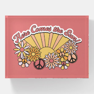 Retro Groovy   Here Comes the Sun Vintage Graphic Paperweight