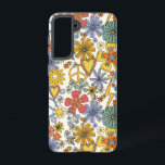 Retro Groovy Hippie Flowers Hearts Samsung Galaxy S21 Case<br><div class="desc">Retro Groovy Hippie Flowers Hearts Samsung Galaxy Smartphone Phone Case features a groovy retro pattern of flowers,  romantic love hearts and peace signs. Perfect as a gift for Christmas,  birthday,  Mother's Day,  best friends and more. Designed by © Evco Studio www.zazzle.com/store/evcostudio</div>
