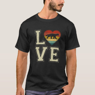 Retro Honey Badger Heart Animals Lover Valentines T-Shirt