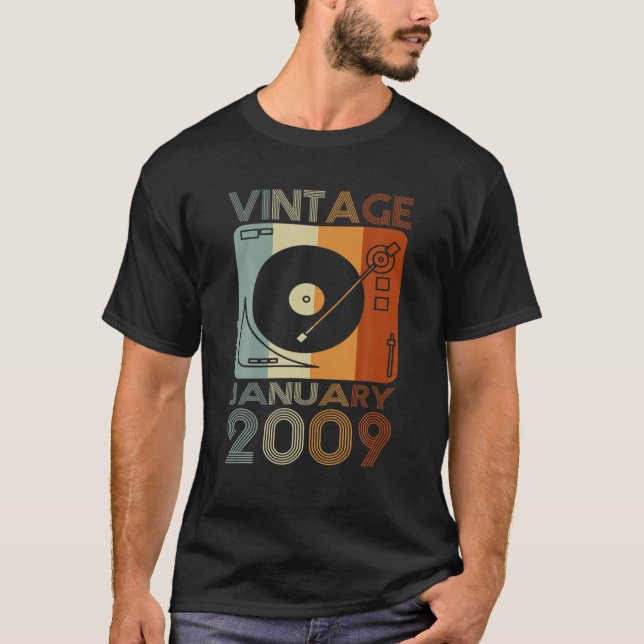 Retro January 2009 T 13Th Birthday Gift 13 Years O T-Shirt (Front)