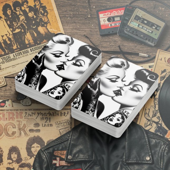 Retro Kissing Pin-ups Poker Cards (Creator Uploaded)