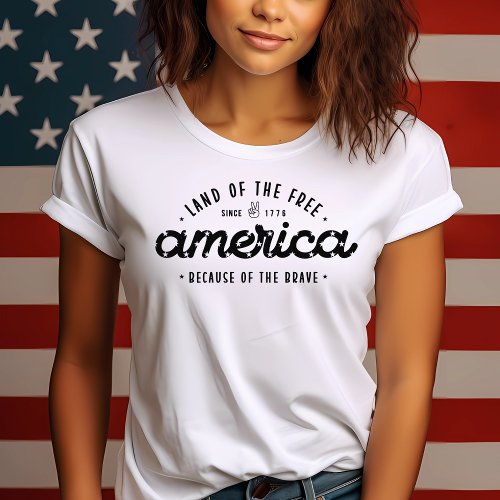 Retro_Land Of The Free Because Of The Brave_Simple T_Shirt