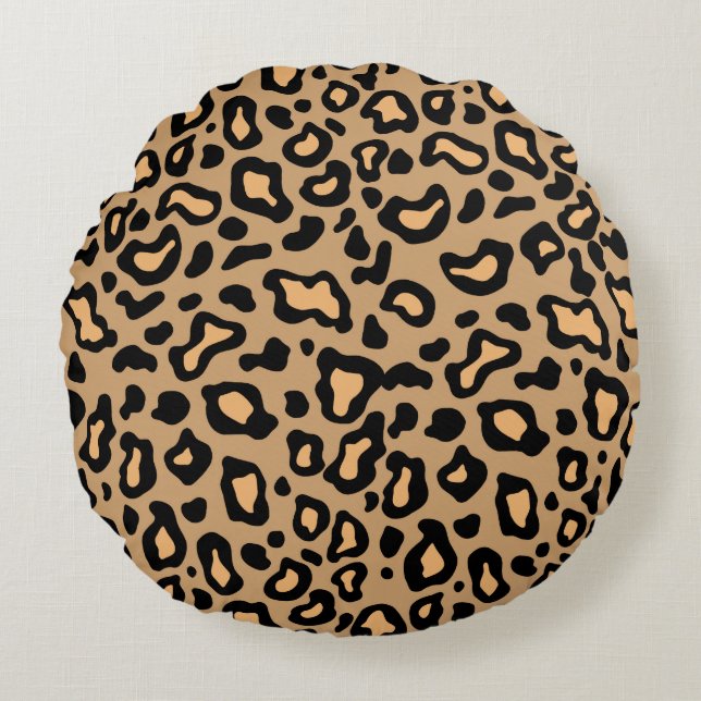 Retro Leopard Animal Print Round Throw Pillow (Front)