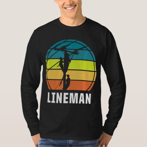 Retro Lineman Vintage Lineworker Electrician Engin T_Shirt