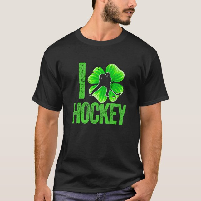 Retro Love Irish Hockey Shamrock Sport St. Patrick T-Shirt (Front)