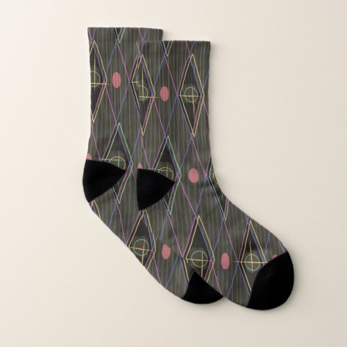 Retro Mid_Century Gray and Pink Argyle Pattern Socks