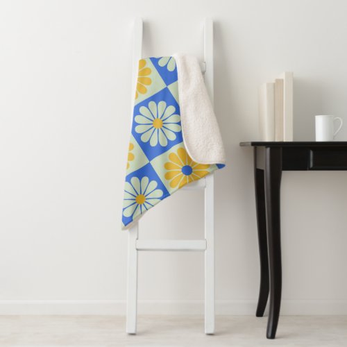 Retro Mid Century Mod Flowers in Blue and Yellow Sherpa Blanket