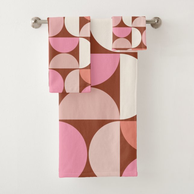 Retro Mid Century Modern Pattern Brown Pink Orange Bath Towel Set (Insitu)
