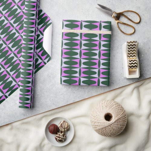 Retro Mid Mod Geometric Pattern Holiday Green Pink Wrapping Paper