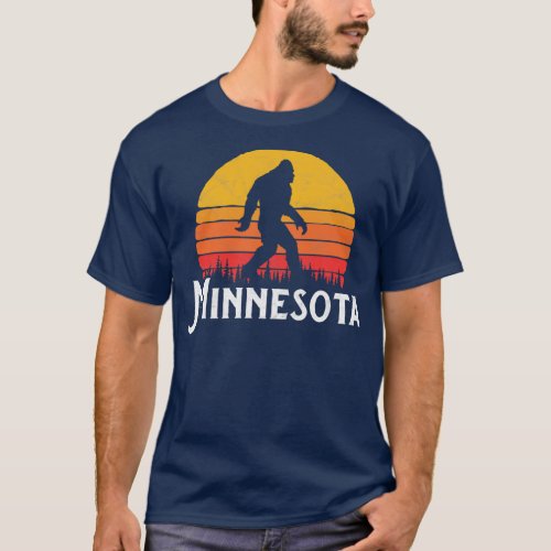 Retro Minnesota Bigfoot Silhouette Sun   Believe T_Shirt