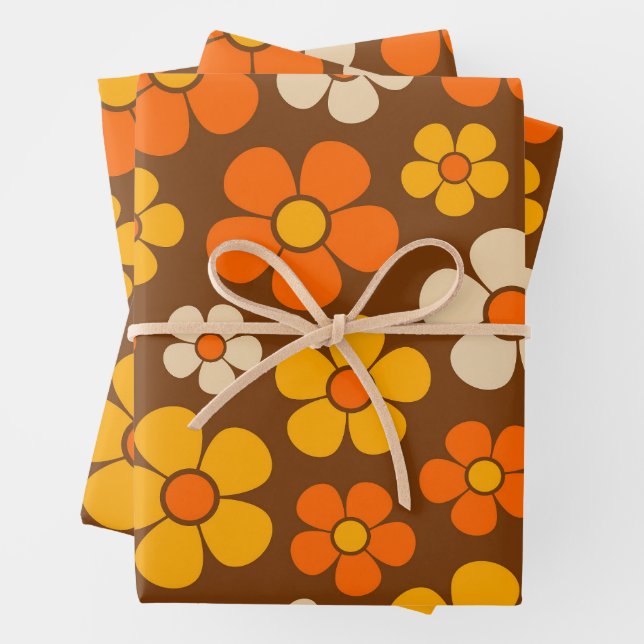 Retro Mod 1960s Style Flower Pattern  Wrapping Paper Sheets (In situ)