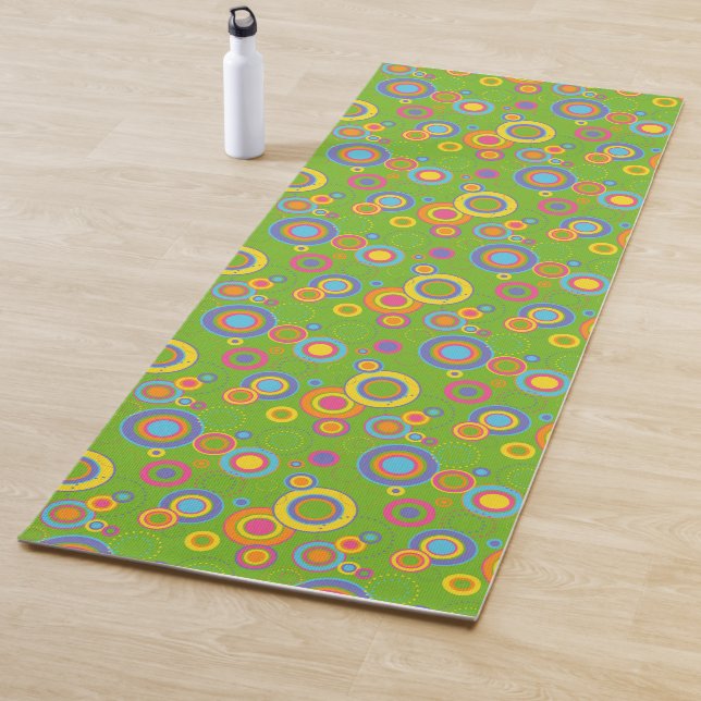 Retro Mod Circles on Green Yoga Mat (In Situ)