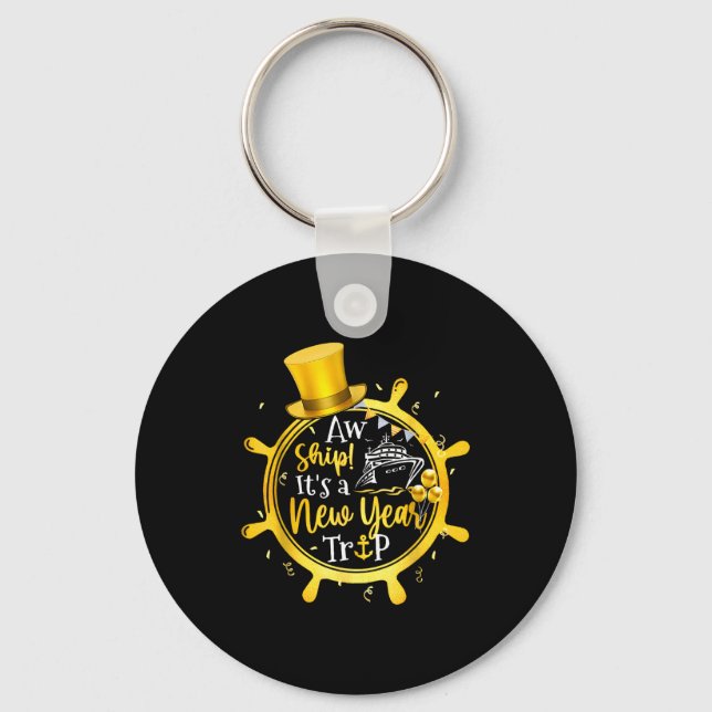 Retro New Year Trip Cruise Matching Family Vacatio Keychain (Front)