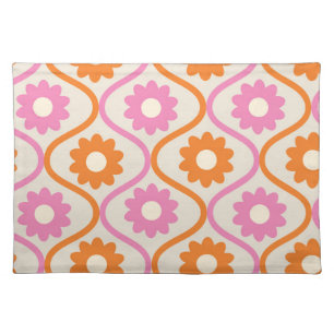 Retro Orange and Pink Flowers on Ogee Pattern Cloth Placemat