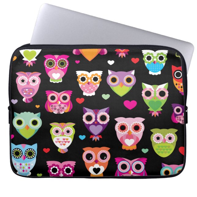 Retro owl pattern laptop sleeve (Front)