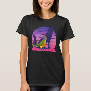 Retro Parrot I Howling Wolf I Screaming Senegal Pa T-Shirt