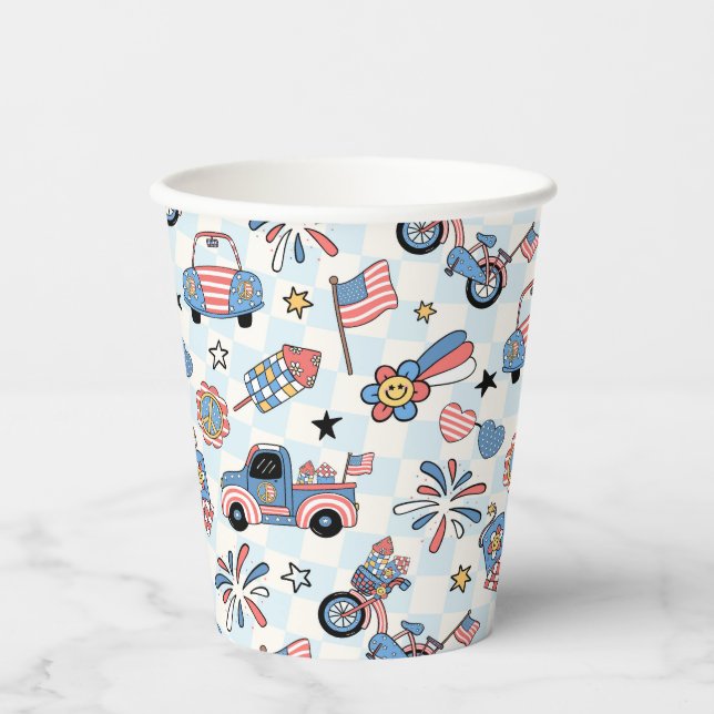 Retro Patriotic USA 4th of July Paper Cups (Front)