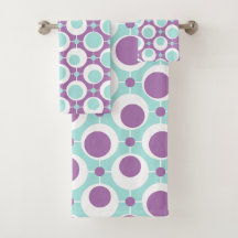 Retro Pattern Green and Purple Circles