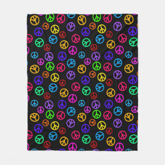 Retro Peace Sign Pattern Fleece Blanket