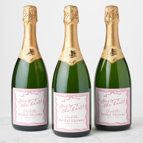 Retro Pink Bow Shes Tying the Knot  Sparkling Wine Label