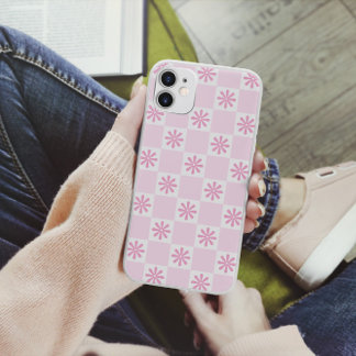 Retro Pink Checkered Floral Pattern Case-Mate iPhone 14 Case
