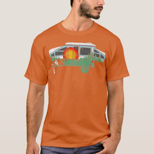 Retro PopUp Camper Vintage Nature Design  T_Shirt